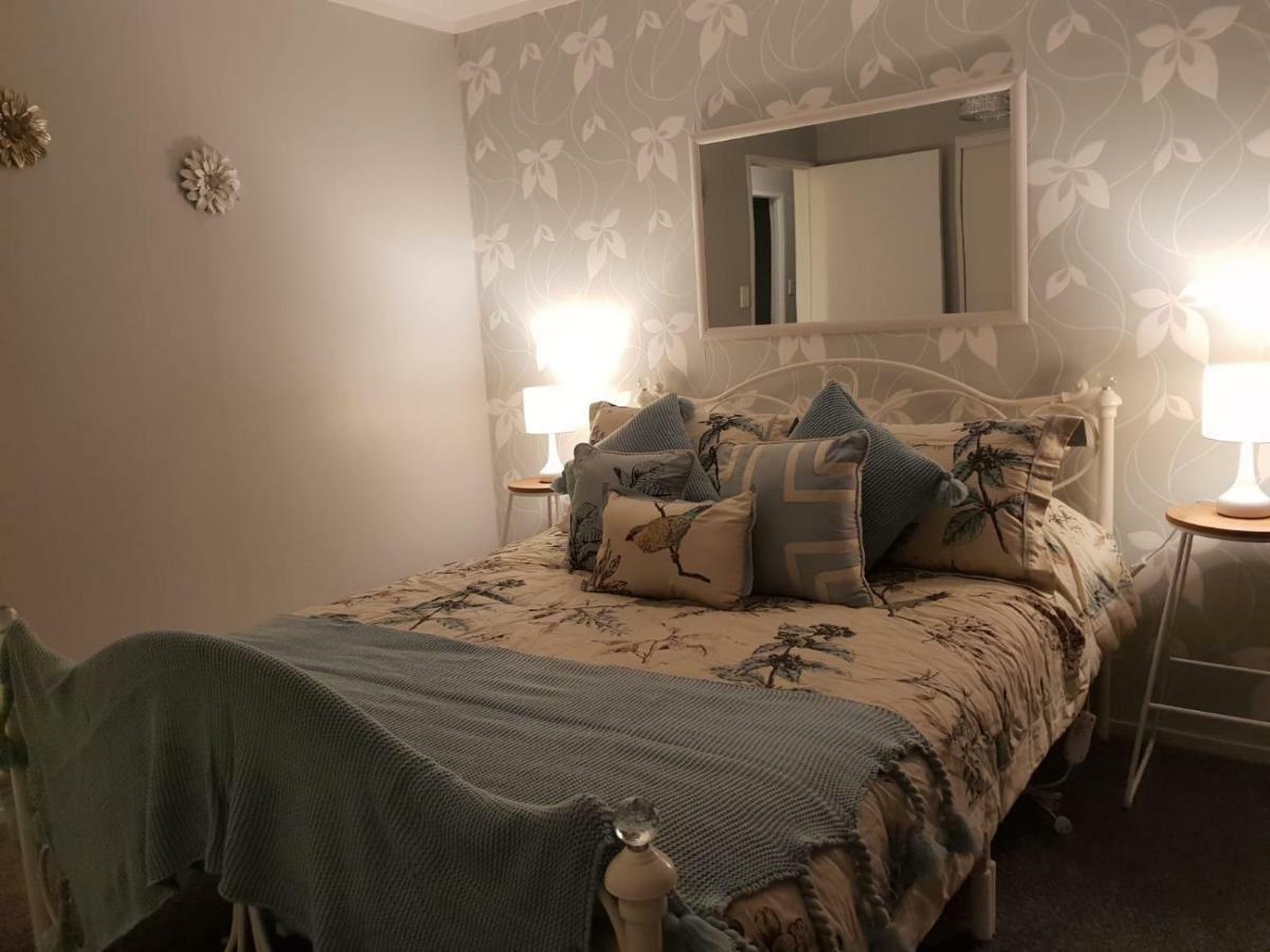 B, D & D Bed And Breakfast Taupo Dış mekan fotoğraf
